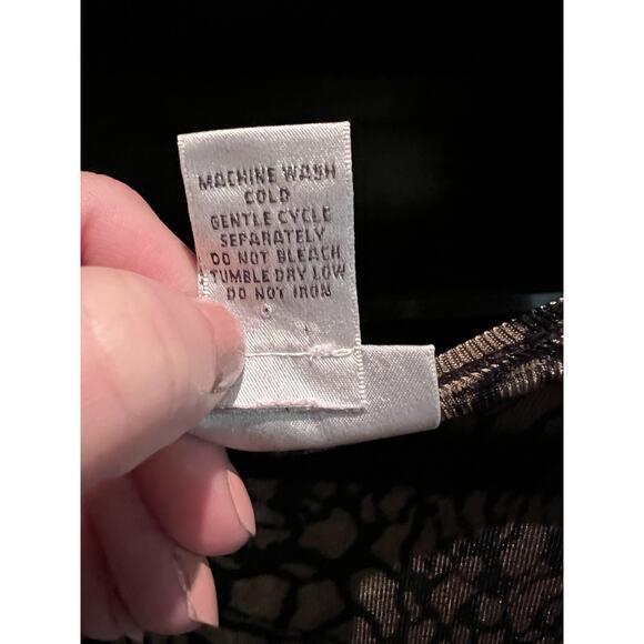 Chico's Traveler Leopard Print Shirt Sz 3 XL Art-to-Wear Animal 3/4 Sleeve Wrap - Picture 8 of 13